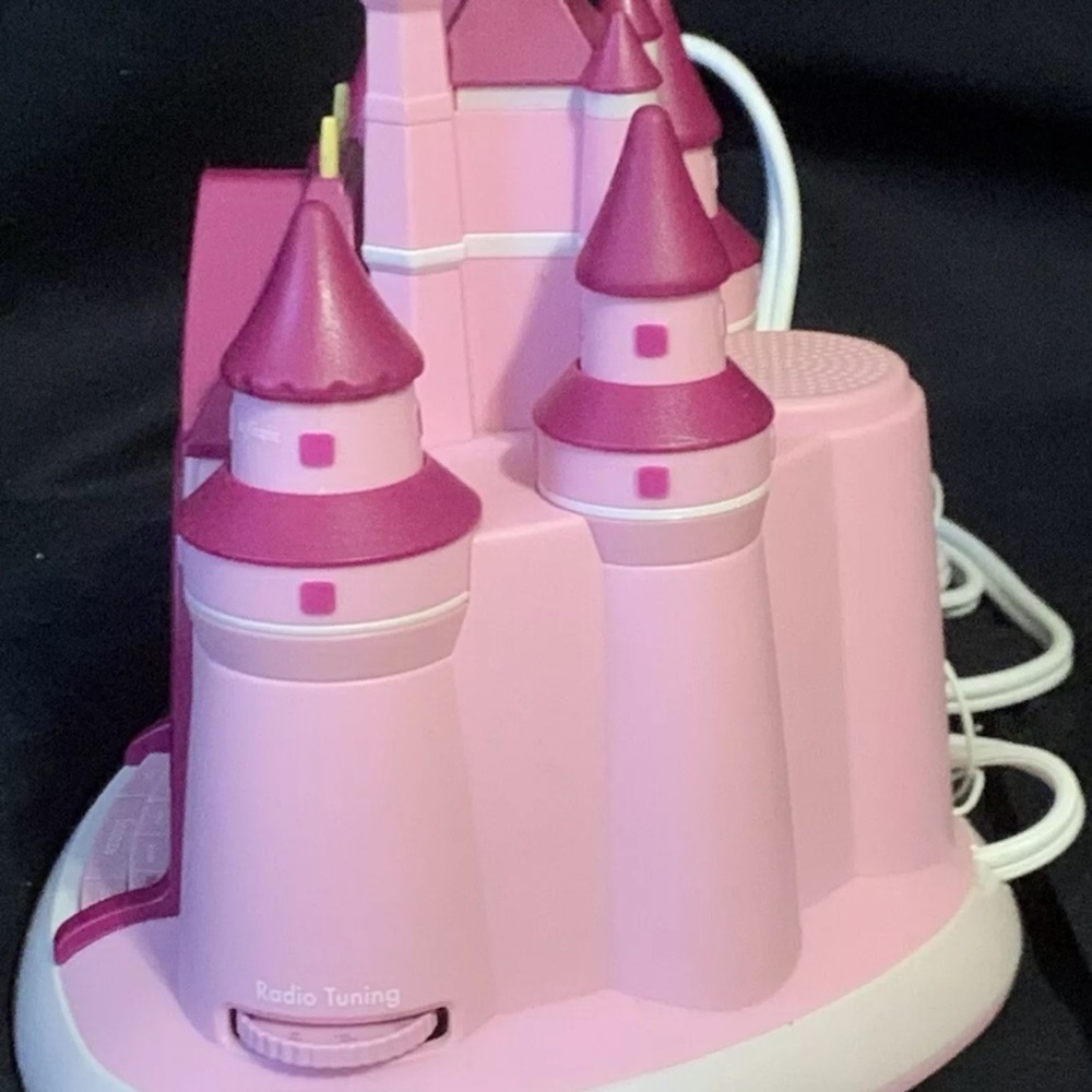 Disney Princess Castle Story Telling Alarm Pink Clock with Radio P350ACR Tested - Picture 3 of 12